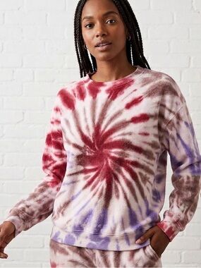 NWT Urban Rebel Tie Dye Fleece Sweatshirt Size Medium